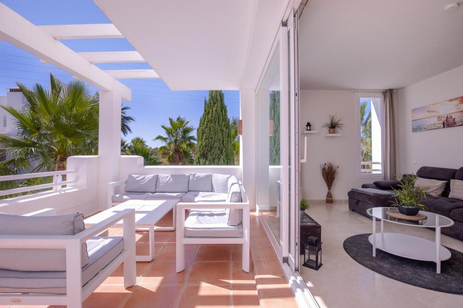 Alcazaba Lagoon Estepona Golf Daire Dış mekan fotoğraf