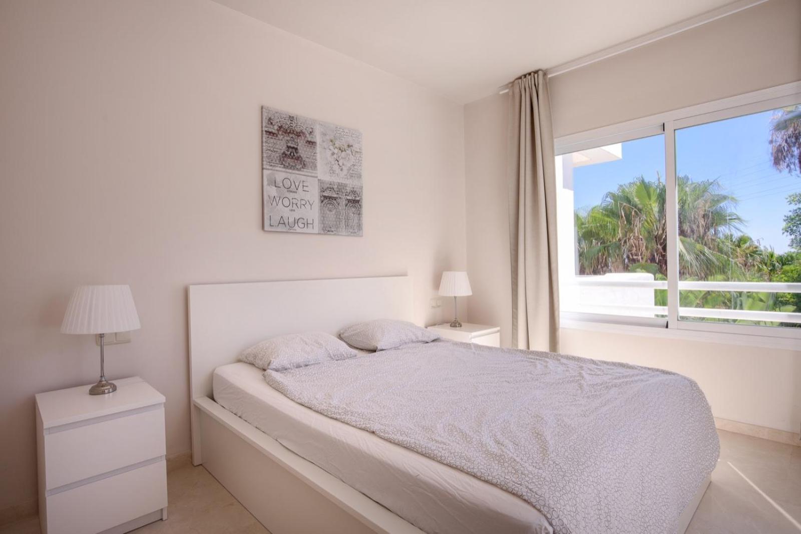 Alcazaba Lagoon Estepona Golf Daire Dış mekan fotoğraf