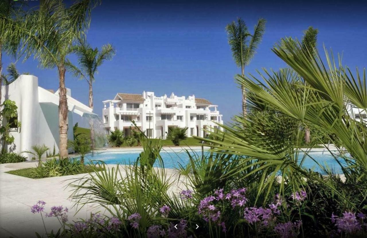 Alcazaba Lagoon Estepona Golf Daire Dış mekan fotoğraf