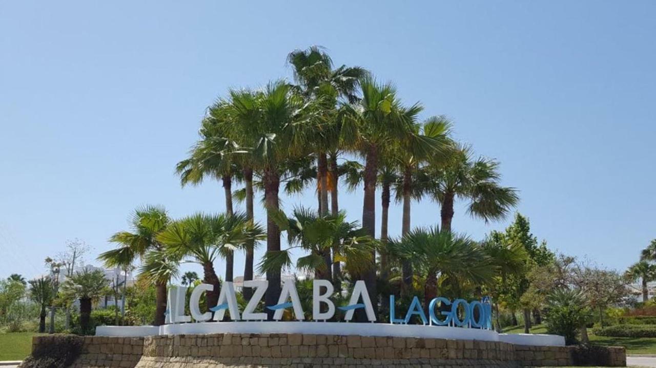 Alcazaba Lagoon Estepona Golf Daire Dış mekan fotoğraf