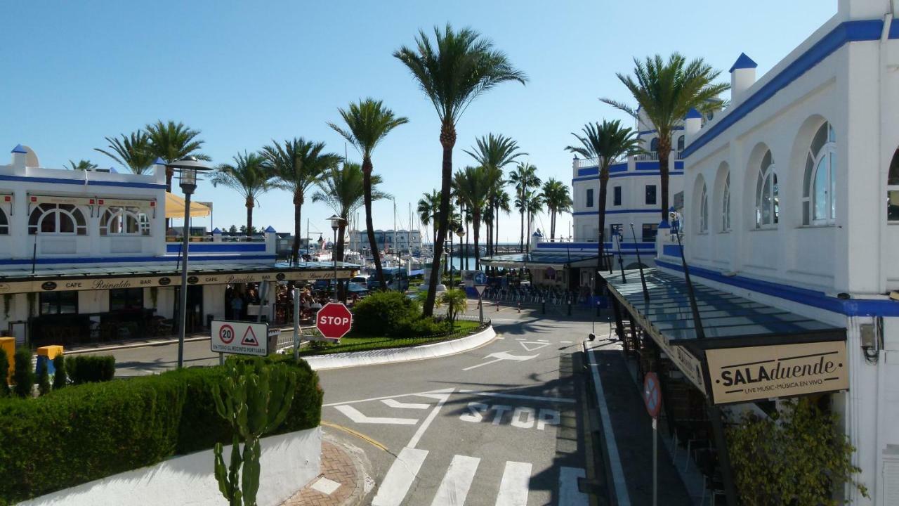 Alcazaba Lagoon Estepona Golf Daire Dış mekan fotoğraf